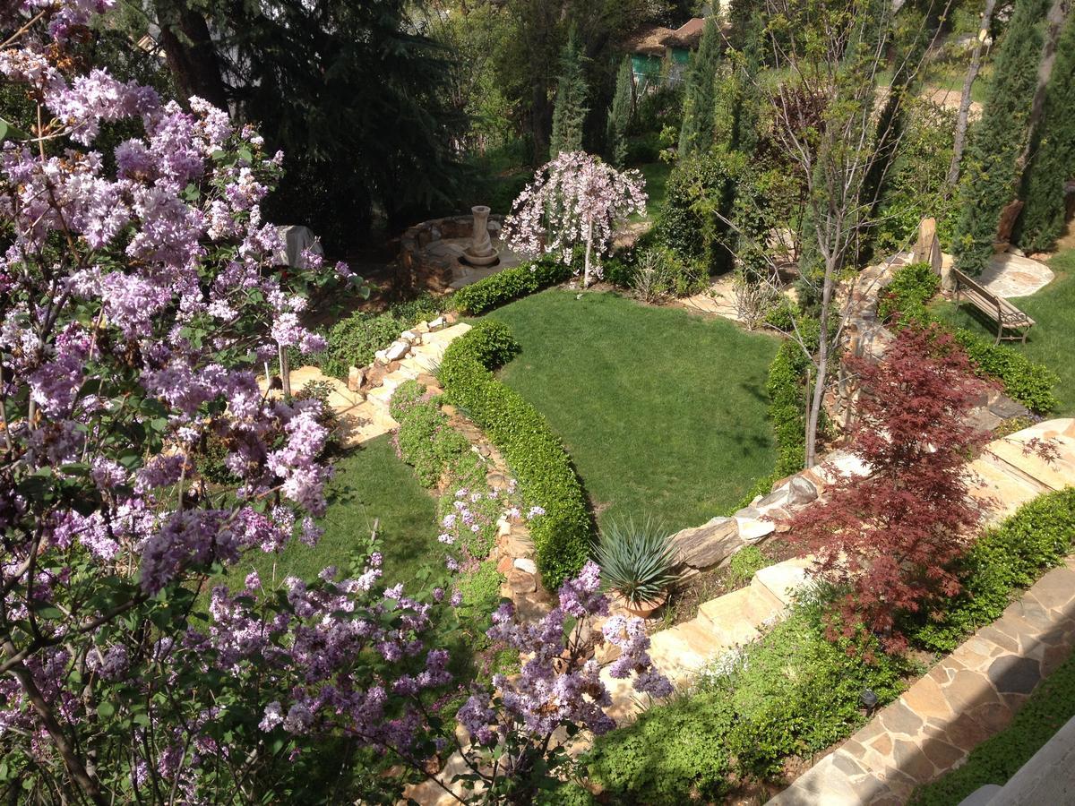 Barretta Gardens Inn Сонора Экстерьер фото